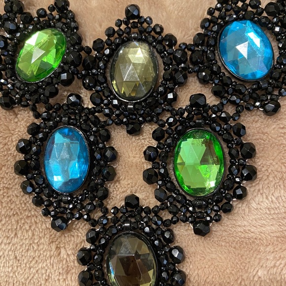 Necklace - Picture 3 of 3